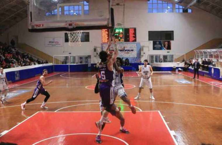 TBL: Kocaeli BŞB Kağıtspor: 57 - Sigortam Net: 81 8