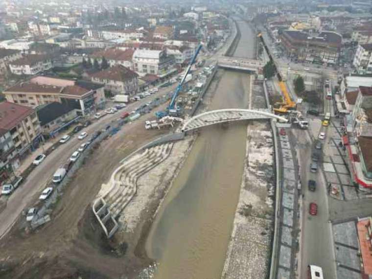 Asar Çayında ki Yay Köprüler Ortaya Çıktı 1