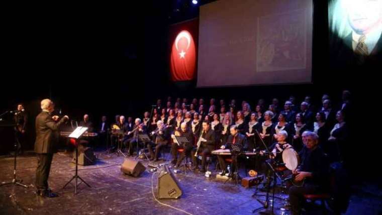 SDKM Büyük Sahnede Yeşilçam Şarkılarıyla Konser  2