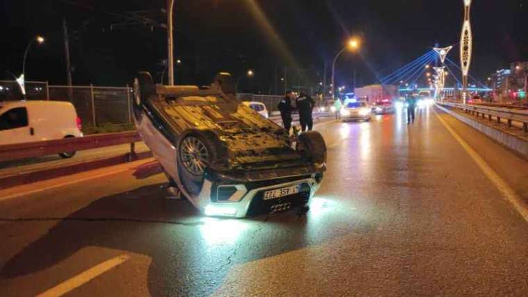 Kocaeli'de İlginç Kaza: Takla Atan Otomobilde Sürücü Bulunamadı 2