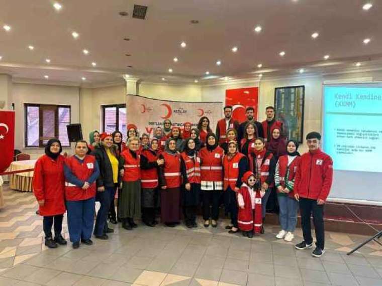 Kızılay Personeline Erken Teşhisin Önemi Anlatıldı 1