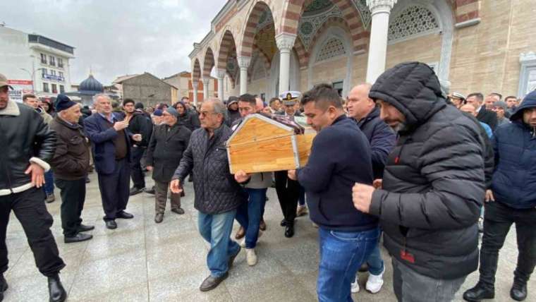 Kocaeli'de Dede ile Torunun Aynı Günde Vefatı Yürekleri Dağladı 5