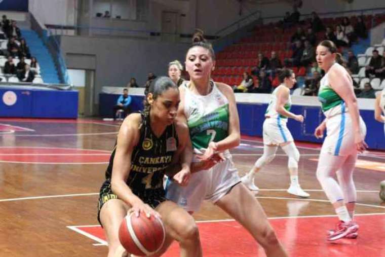 Kadınlar Basketbol Süper Ligi: İzmit Belediyespor: 113 - Çankaya Üniversitesi: 104 14