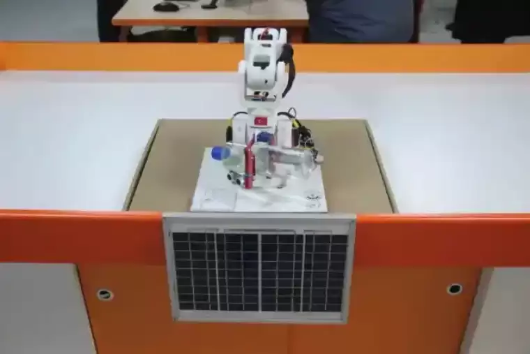 Kocaeli'den Yenilikçi Proje | Kolonya Döken Robot Kol 7