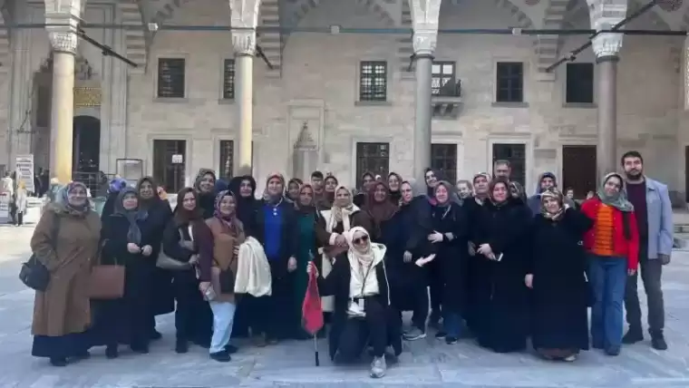 Düzce'den İstanbul'a Manevi Yolculuk: Ramazan Ayında Cami Gezileri 4