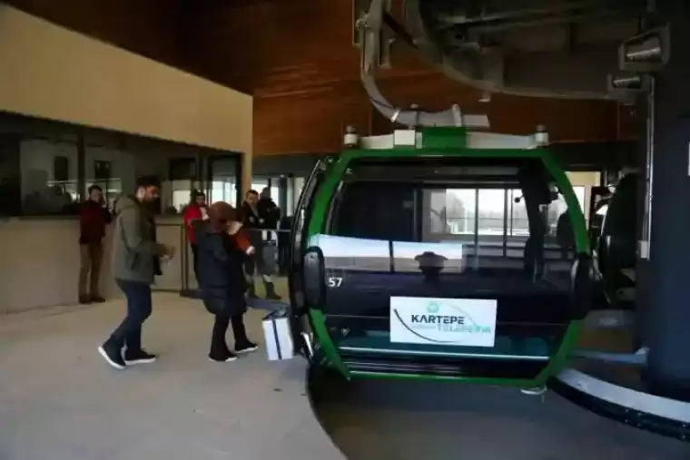 Kartepe'nin Yeni Gözdesi Olan Teleferiğin İlk Yolcusu Mila Bebek 1