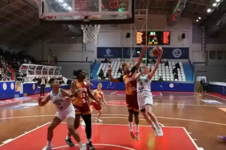 KBSL Play-Off: İzmit Belediyespor: 75 - Galatasaray: 78 4