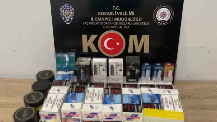 Kocaeli'de 1 Ton 100 Kilo Gümrük Kaçağı Tütün Yakalandı! 3