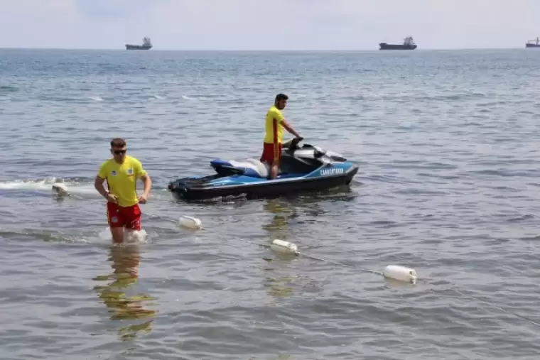 Sakarya sahillerinde cankurtaranlar göreve başladı 2