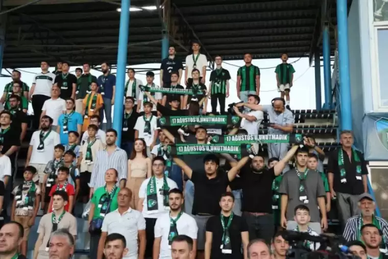 Kocaelispor 25. Yılında Depremi Hatırlattı 34