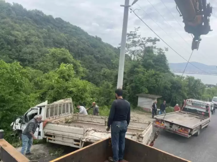 Rümeysa’nın Cinayete Kurban Gittiği Kamyonetin Olay Yerindeki Yeni Fotoğrafları Ortaya Çıktı 3