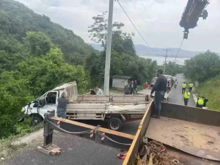 Rümeysa’nın Cinayete Kurban Gittiği Kamyonetin Olay Yerindeki Yeni Fotoğrafları Ortaya Çıktı 10