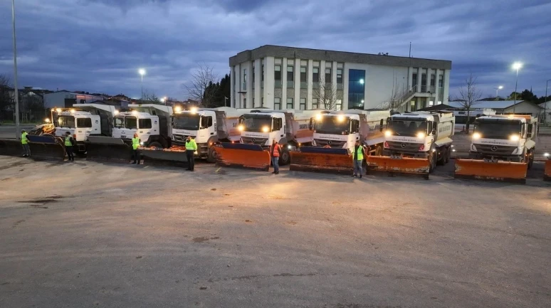 Sakarya kar yağışına hazır: 40 araç ve 80 kişilik ekip görev başında