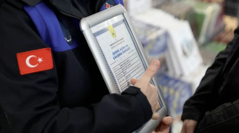 Sakarya’da minik zabıtalar market denetimine çıktı