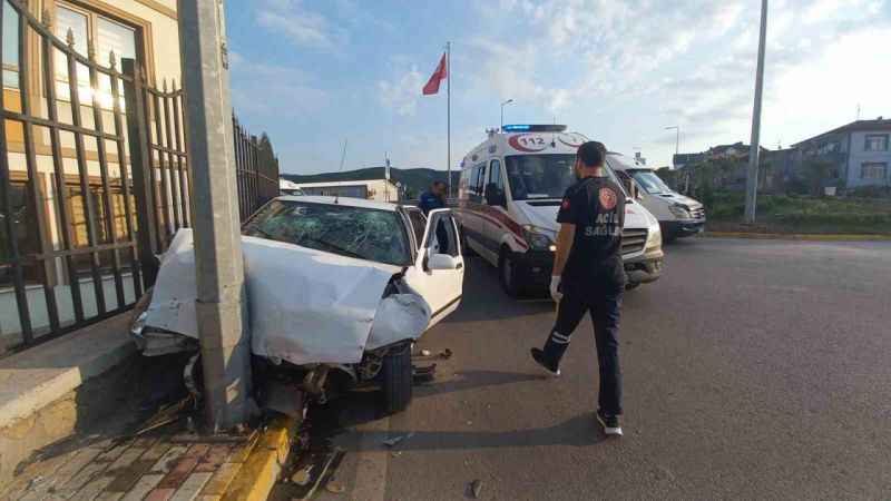 İşe gitmek için yola çıktı, alkollü sürücünün aracına arkadan çarpmasıyla şoke oldu