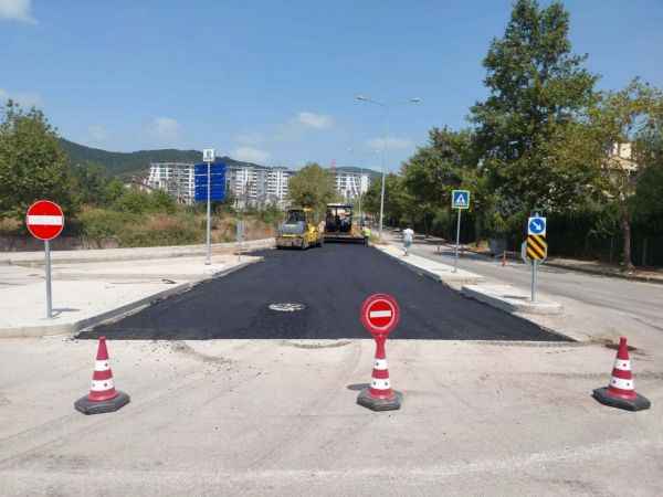 Mehmet Akif Ersoy Caddesi baştan sona yenileniyor