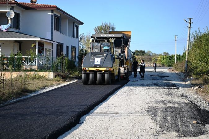 Kartepe’de 5 Cadde İçin 3 Bin 250 Ton Asfalt