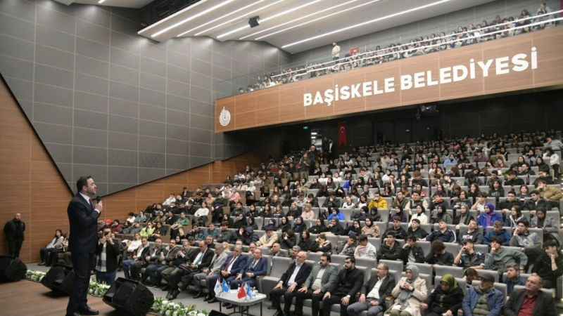 Başkan Yasin Özlü'den YKS Öğrencilerine Destek