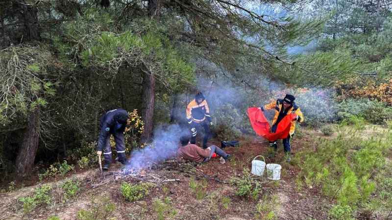 Mantar Toplamak İçin Gittiği Alanda Düşüp Mahsur Kaldı