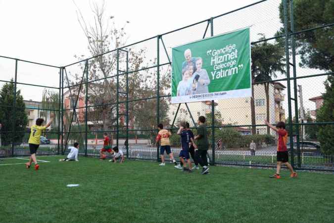 Derince’de Çocukların Ve Gençlerin Güvenle Spor Yapabileceği 24 Yeni Tesis!