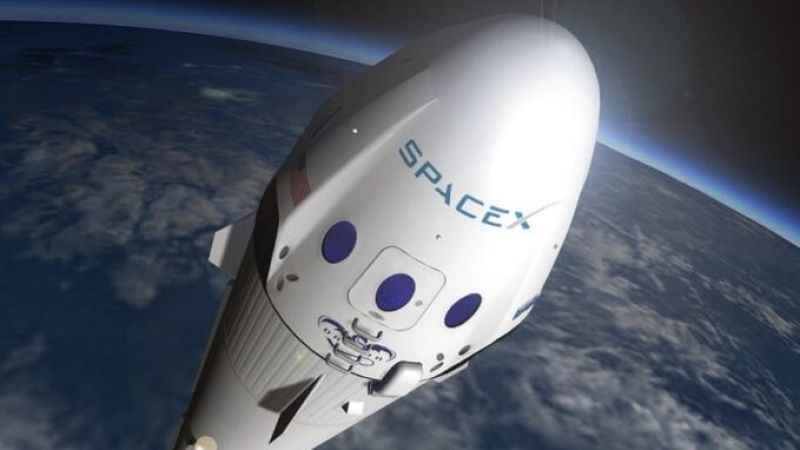 SpaceX Kapsülünün Dönüşü Merakla Bekleniyor