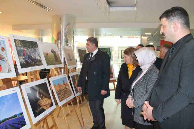  Düzce'de Tarım Orman Ve İnsan Fotoğraf Sergisi Açıldı!