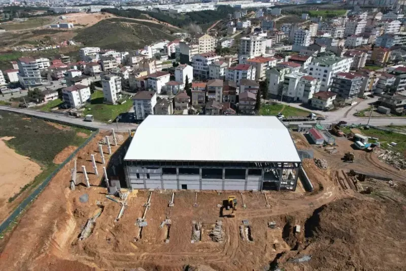 Çayırova'nın Yeni Spor Mekanı: Kapalı Spor Salonu ve Sporcu Fabrikası