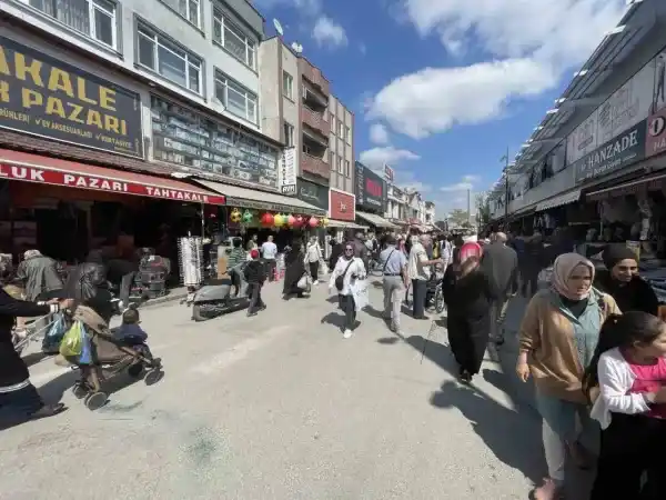 Sakarya'da Sokak Ortasında Kavga 