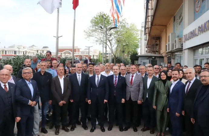 AK Parti Kocaeli İl Teşkilatı’nda Bayramlaşma