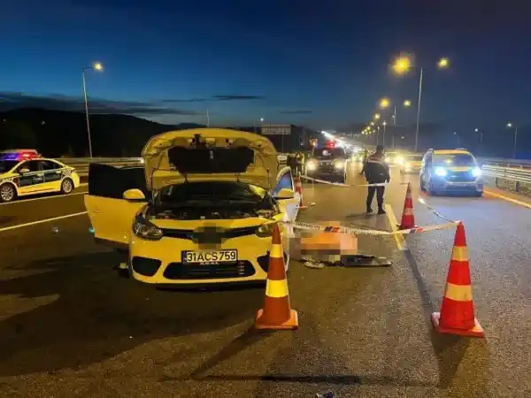 Bayram Dönüşü Kaza Yaptılar Cenazeleri Hatay'a Gönderildi...