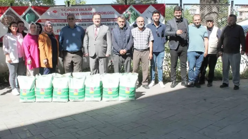 Düzce'de Çiftçilere 650 Kg Tohum Dağıtıldı...