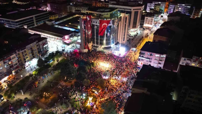 İzmit Belediyesi'nden Gençlere Özel Etkinlik... Madrigal Geliyor!