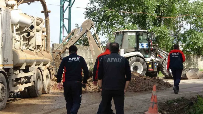 Kocaeli Kartepe'de Doğalgaz Borusu Delindi...