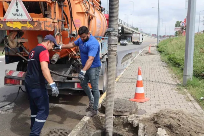 Düzce'de Su Şebeke Arızalarına Anında Müdahale Ediliyor...