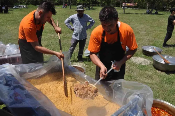 Bolu Mudurnu'da Hacet Bayramı Etkinlikleri Başladı