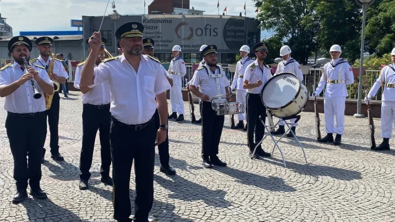 İzmit’in Kurtuluşunun 103. Yılı Kutlanıyor