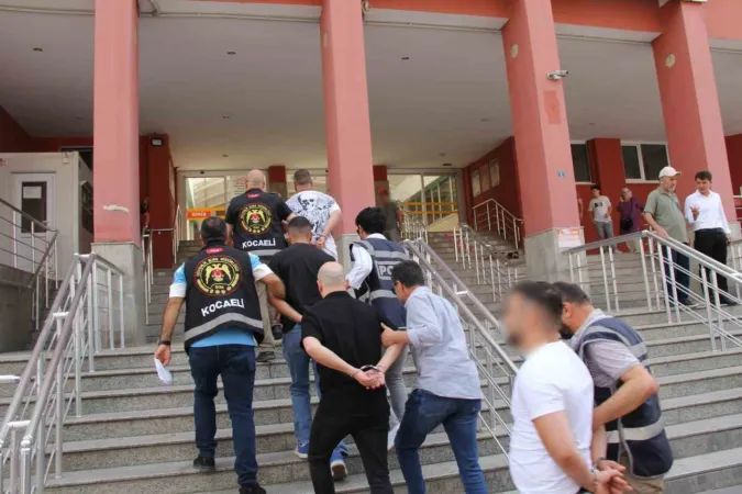 Kocaeli'de Sosyal Medyadan Provokatif Paylaşıma 8 Gözaltı