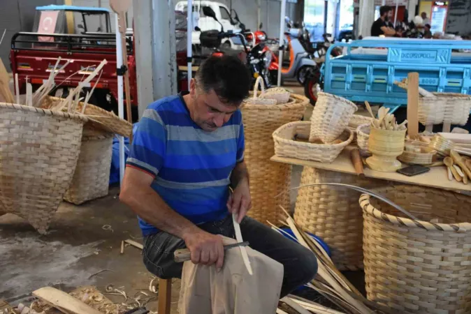 Sakarya'da Seperçilik Mesleği Yaşamaya Devam Ediyor