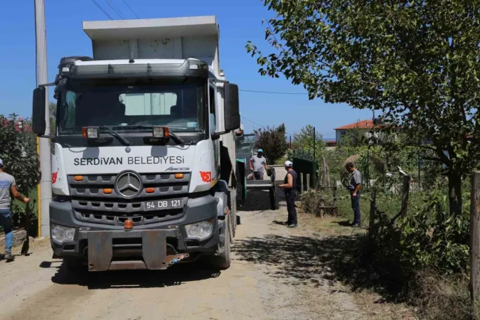 Serdivan’da Asfalt Sezonu Devam Ediyor