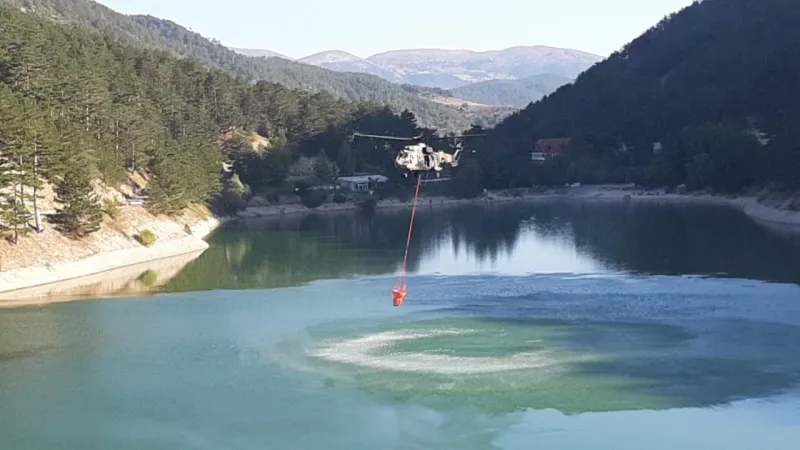 Bolu’daki Orman Yangınına Havadan Müdahale Yeniden Başladı