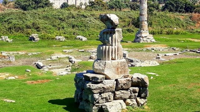 Artemis Tapınağı'nın Kayıp İhtişamı: Dünya'nın Yedi Harikasından Biri Nasıl Yıkıldı ve Yeniden İnşa Edildi?