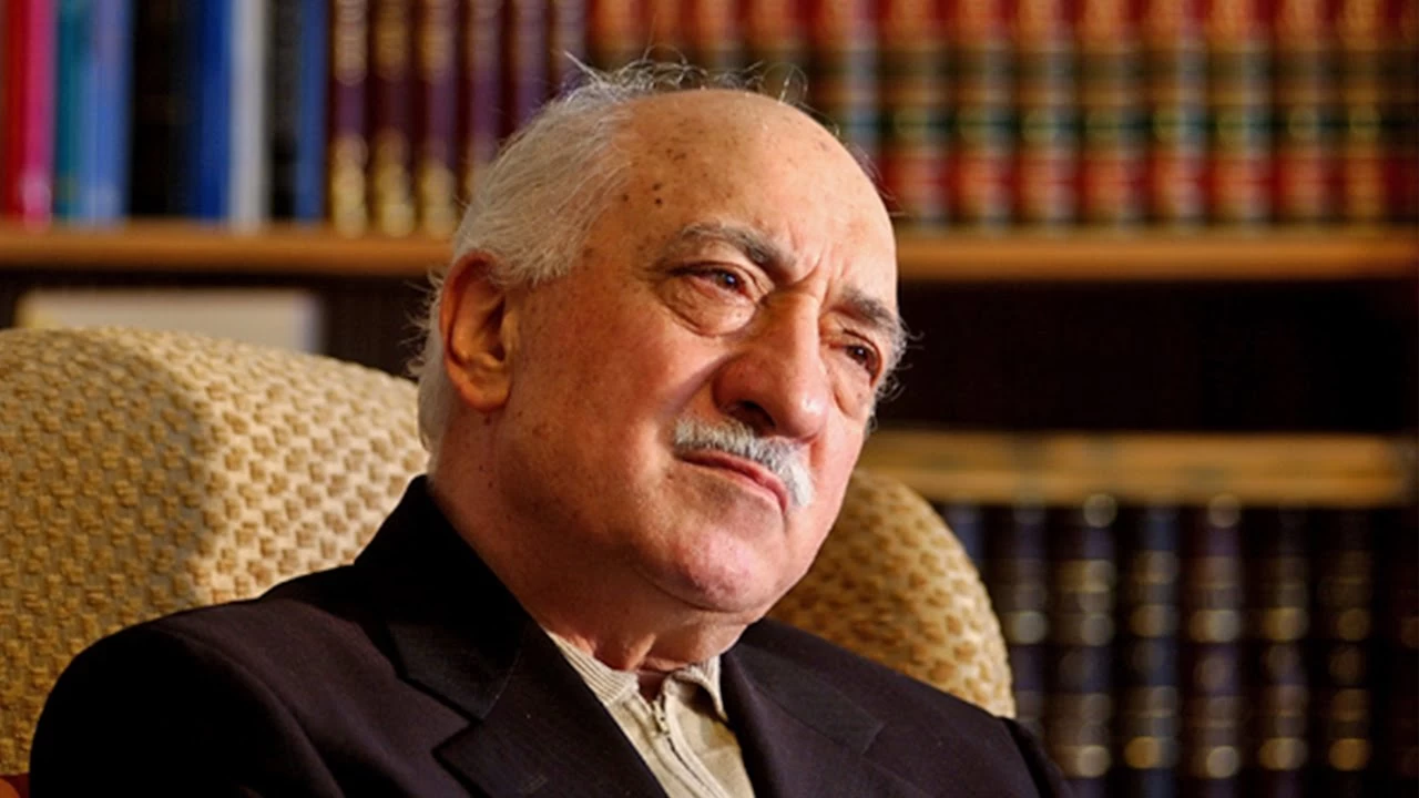 Fethullah Gülen Kimdir? Fethullah Gülen Neden Öldü?