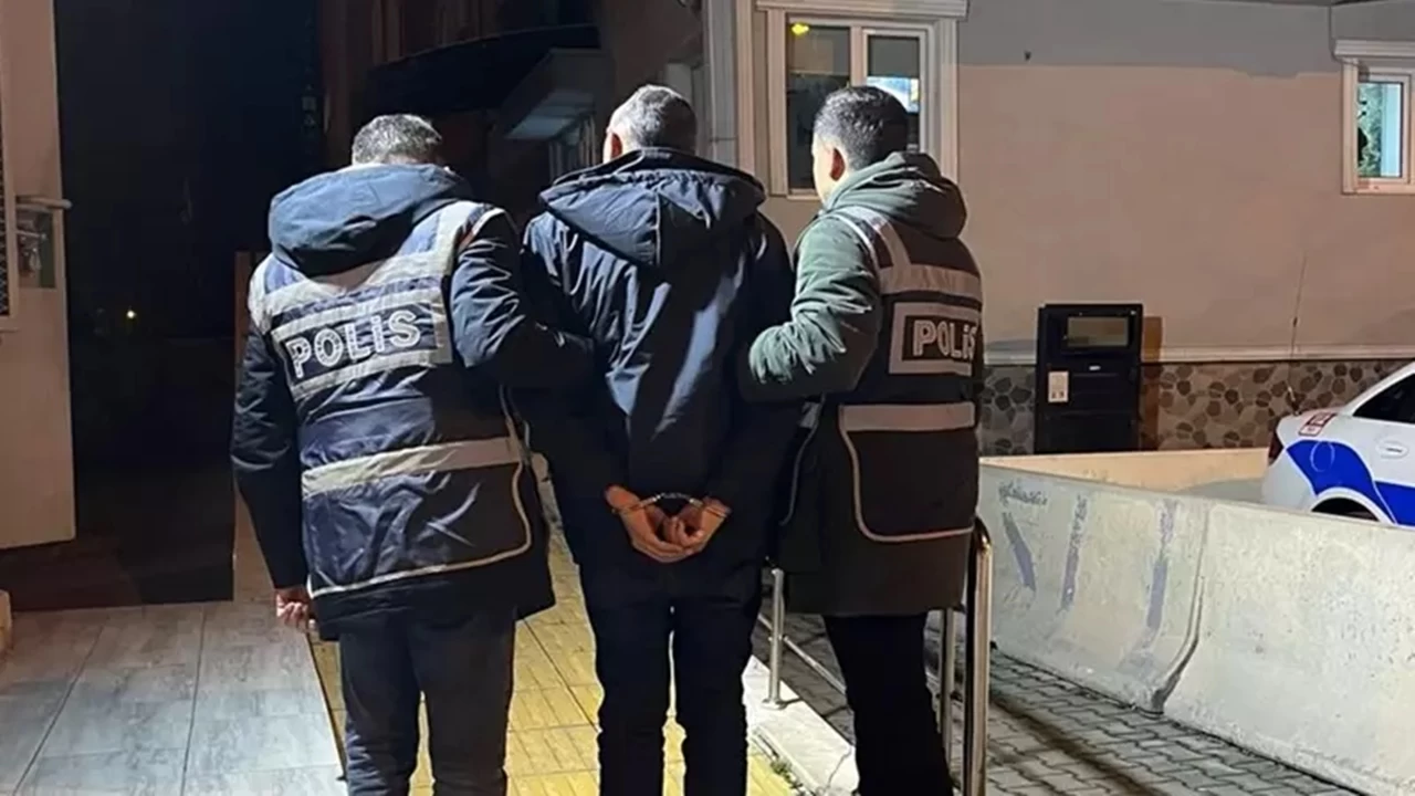 5 Yıl Ağır Hapis Cezası Bulunan Dolandırıcı Kocaeli’de Yakalandı