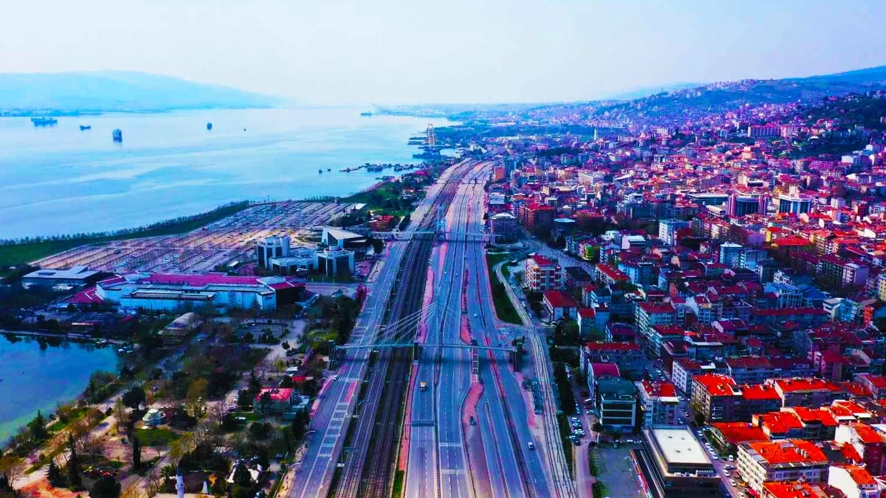 26 Ekim 2024 Kocaeli Hava Durumu! Kocaeli'de Bugün Havalar Nasıl Olacak?