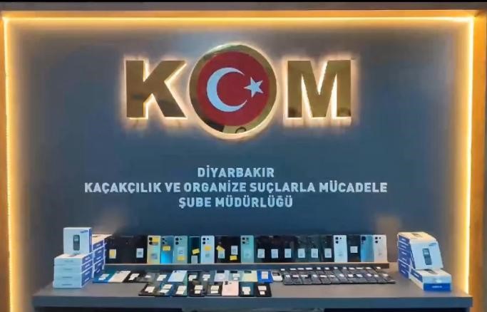 Diyarbakır'da 3 Milyon 804 Bin Adet Makaron Ve Birçok Kaçak Ürün Yakalandı