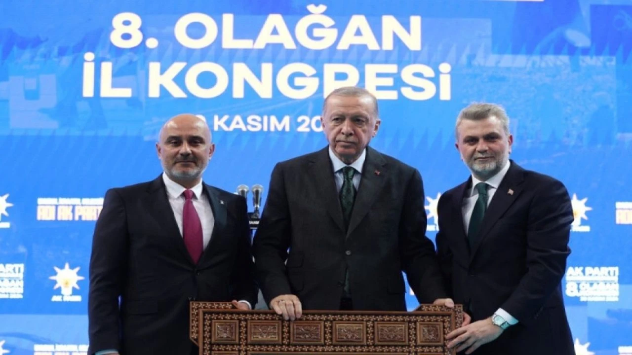 AK Parti'nin 8. Olağan Kocaeli İl Kongresi Gerçekleşti! Yeni İl Yönetimi Belirlendi