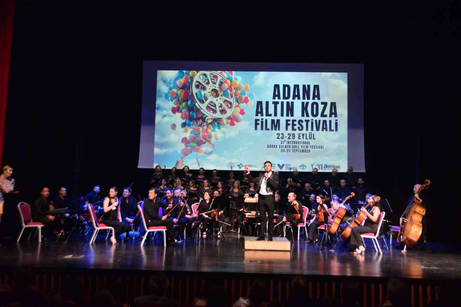 demet-akbag-ve-ugur-polata-uluslararasi-adana-altin-koza-film-festivalinde-onur-odulu