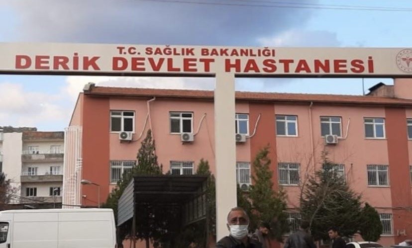 Mardin'de 3 yaşındaki çocuk, balkondan düşerek yaşamını yitirdi.