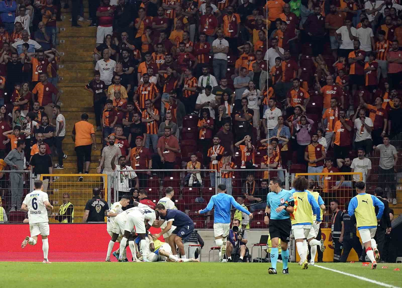 trendyol-super-lig-galatasaray-3-kasimpasa-3-mac-sonucu