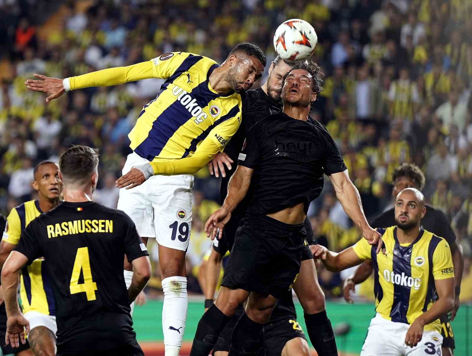 uefa-avrupa-ligi-fenerbahce-1-union-saint-gilloise-0-ilk-yari